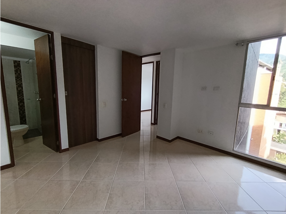 SE VENDE APARTAMENTO ENVIGADO, SECTOR CAMINO VERDE P10 — foto 5