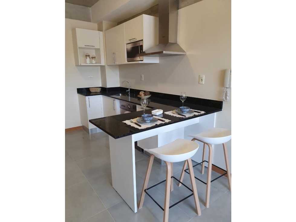 VENDO DEPARTAMENTO DE 2 DORMITORIOS EN MARIANO ROQUE ALONSO. - 4