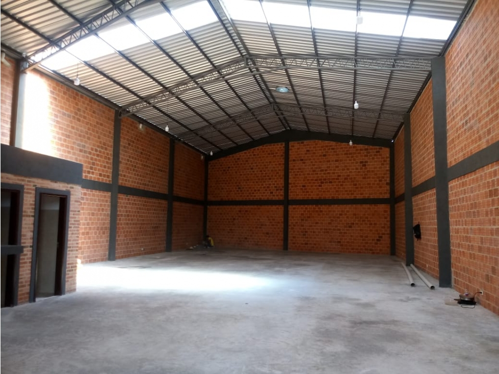 VENDO DEPÓSITO EN MARIANO ROQUE ALONSO. ZONA CAACUPEMI. - 4