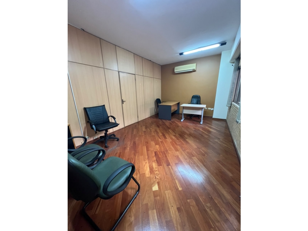 ALQUILO OFICINA CORPORATIVA AMOBLADA ZONA BOGGIANI. — foto 6