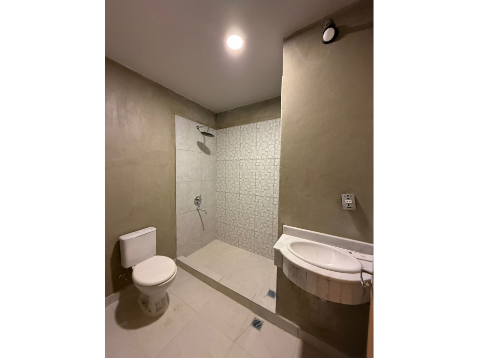 EN VENTA DUPLEX PROXIMO A ENTREGARSE EN LAMBARÉ - 5