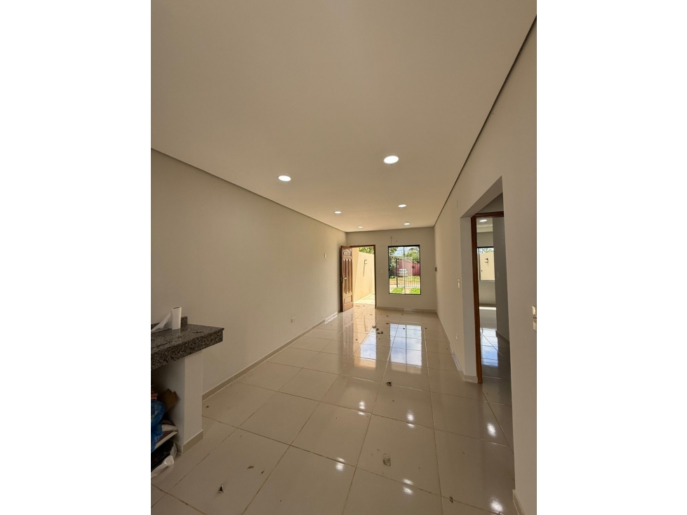 VENDO CHALET A ESTRENAR EN LUQUE MORA CUE - 4