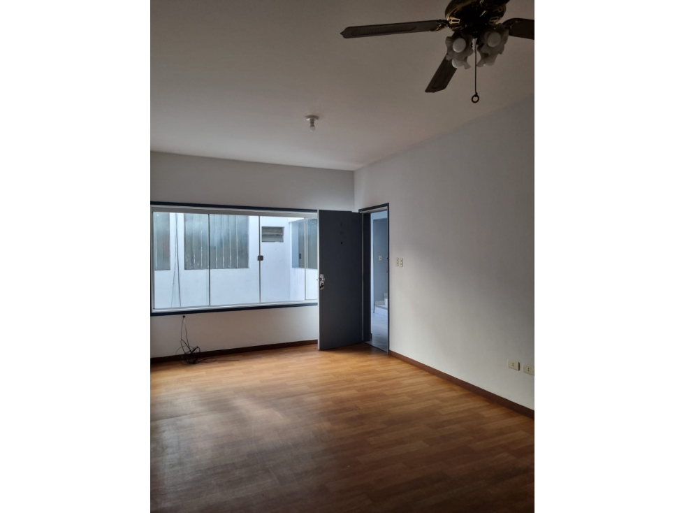 ALQUILO DEPARTAMENTO DE 2 DORMITORIOS ZONA CENTRO DE ASUNCIÓN. — foto 3