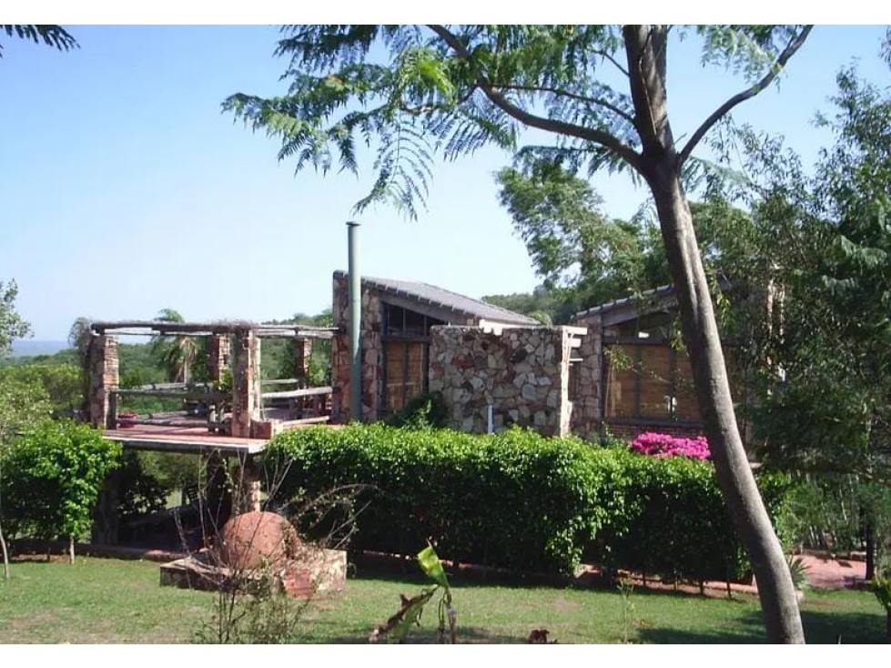 VENDO HERMOSO TERRENO CON CASA A DEMOLER EN SAN BERNARDINO CIERVO CUA. - 3