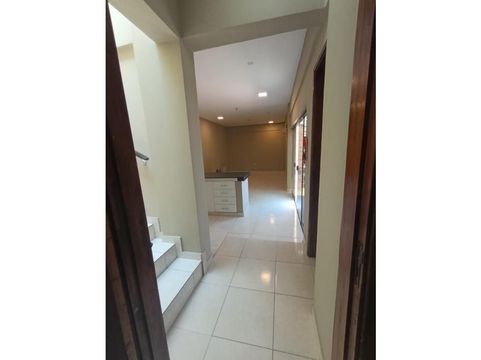 VENDO DUPLEX DE 3 DORMITORIOS ZONA RAKIURA - 4