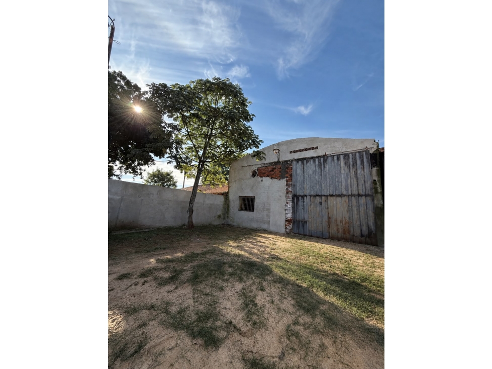 EN OFERTA TINGLADO A TERMINAR EN BARRIO TACUMBÚ - 3