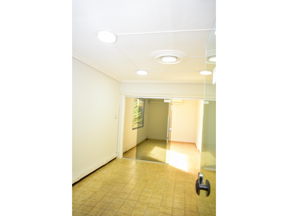 ALQUILO CASA PARA OFICINA ZONA BRASILIA Y ESPAÑA. — foto 3