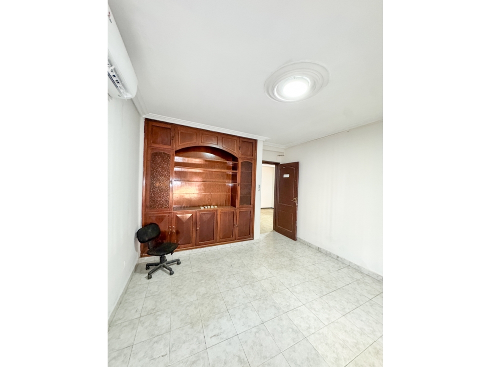 ALQUILO CASA PARA OFICINA ZONA BRASILIA Y ESPAÑA. — foto 4