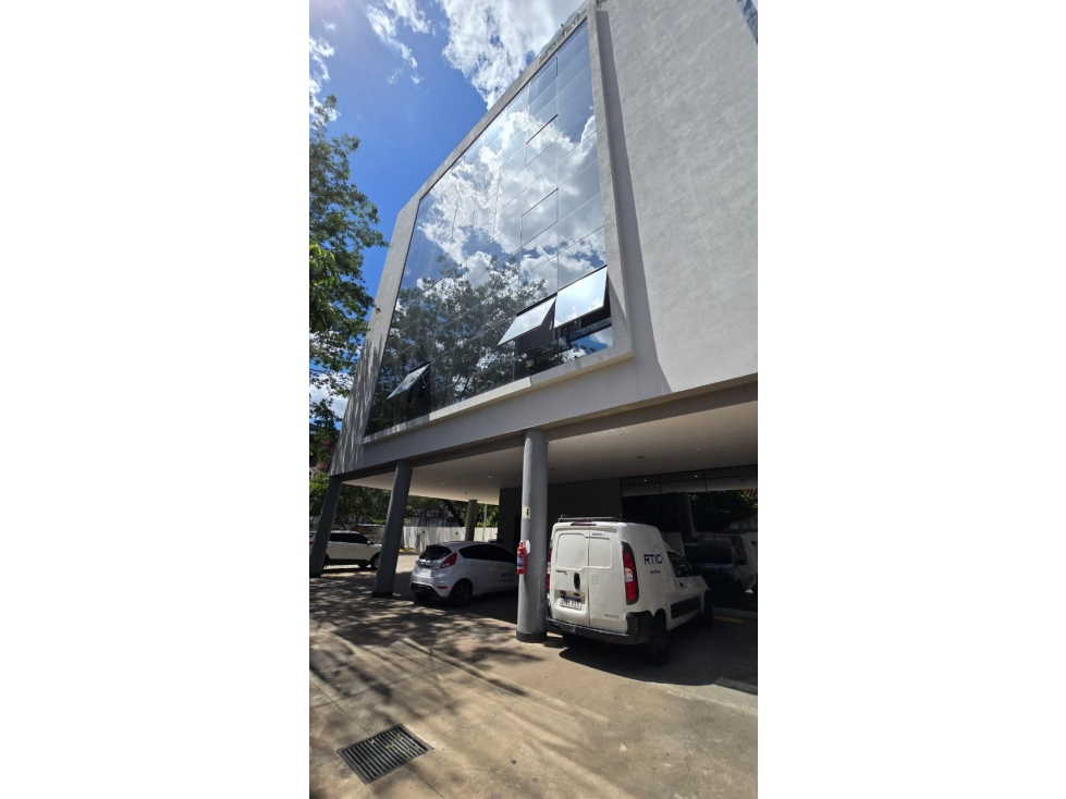 ALQUILO EDIFICIO CORPORATIVO ZONA COLEGIO INTER. - 5