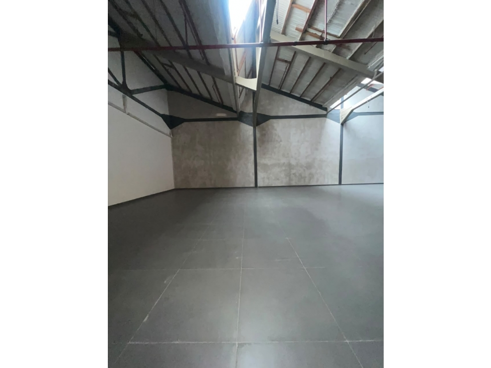 ALQUILO OFICINA EN COMPLEJO CORPORATIVO ZONA AV GRAL SANTOS. — foto 4