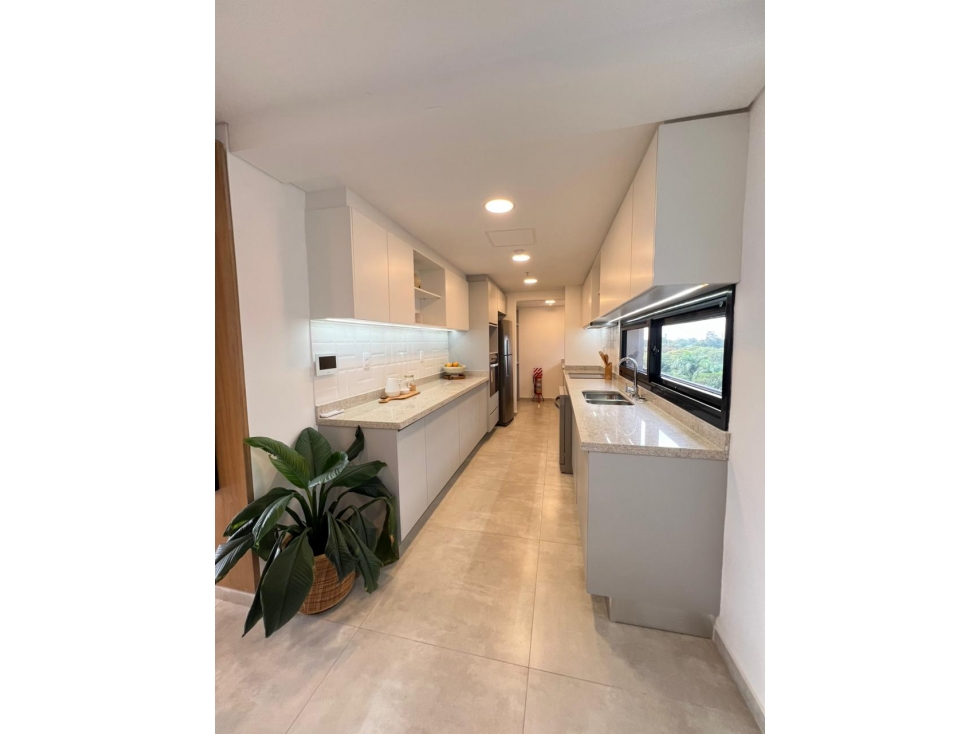 VENDO DEPARTAMENTO DE 3 DORMITORIOS SIN MUEBLES EN VILLA MORRA. — foto 6