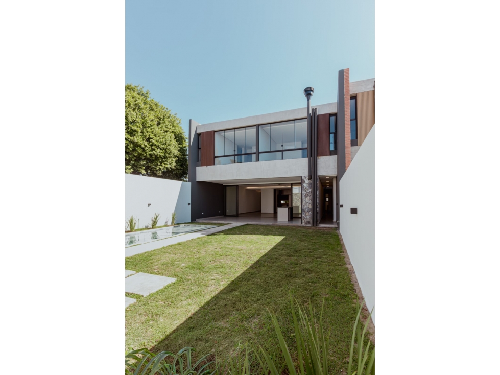 VENDO CASA MINIMALISTA A ESTRENAR ZONA PRIMER PRESIDENTE — foto 4