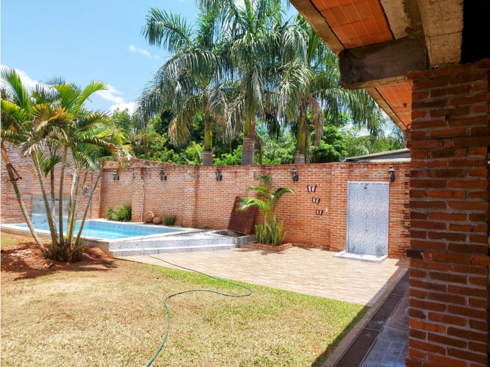 VENDO CASA DE 2 DORMITORIOS EN FERNANDO DE LA MORA ZONA SUR. - 3