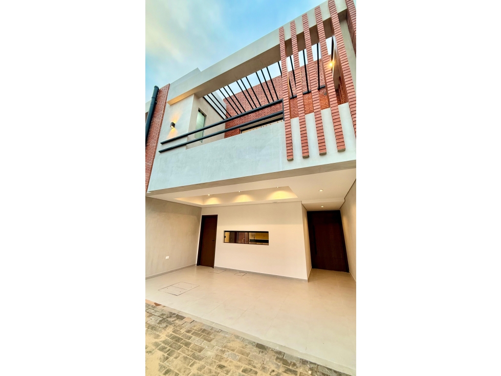 ALQUILO CASA PAREADA A ESTRENAR EN LUQUE ZONA PLAZA MADERO - 1