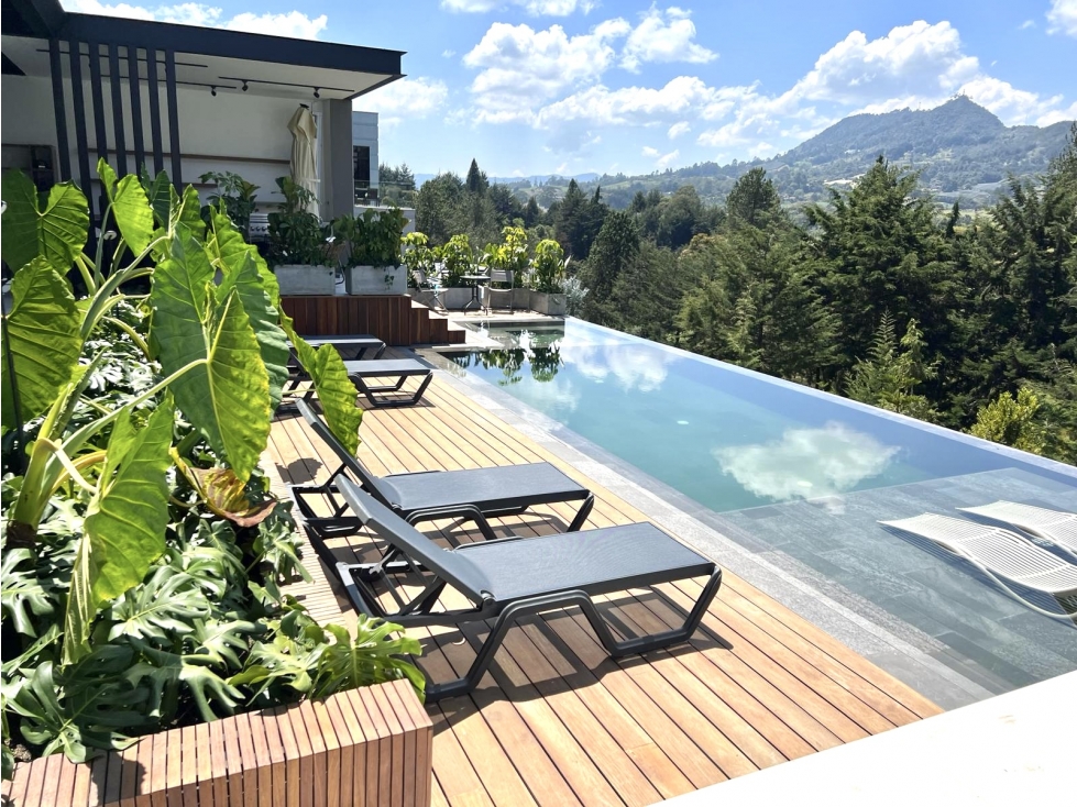 Espectacula casa cerca a medellin via la ceja. — foto 2