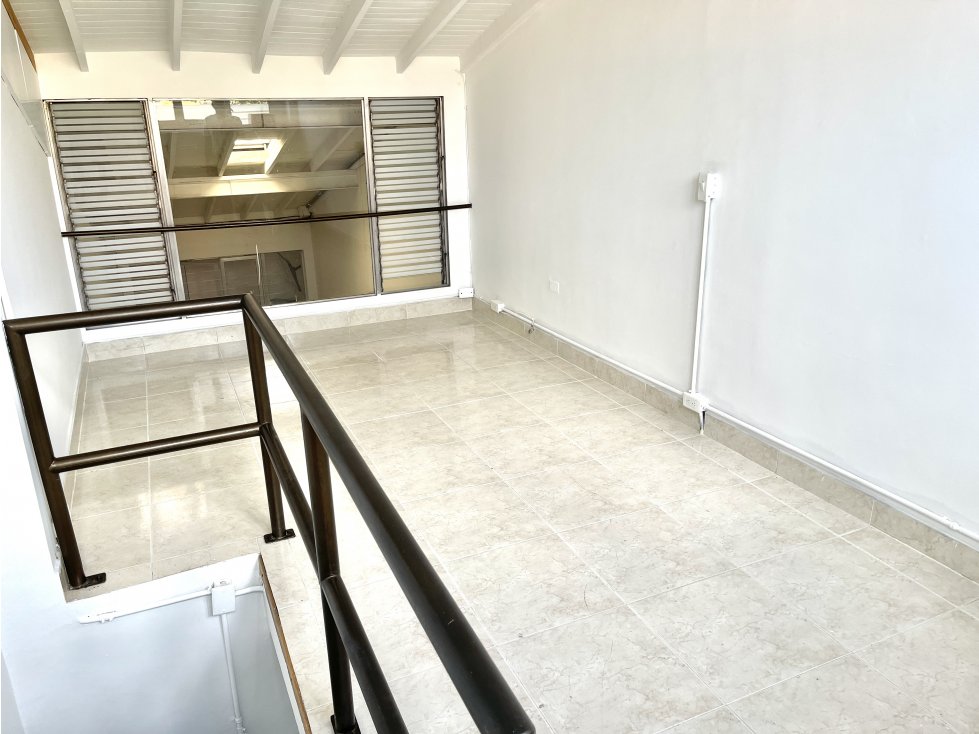 oficina en arriendo 18 metros envigado mall comercial av poblado — foto 4
