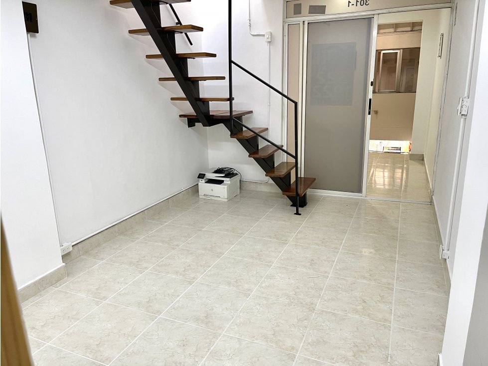oficina en arriendo 18 metros envigado mall comercial av poblado — foto 3
