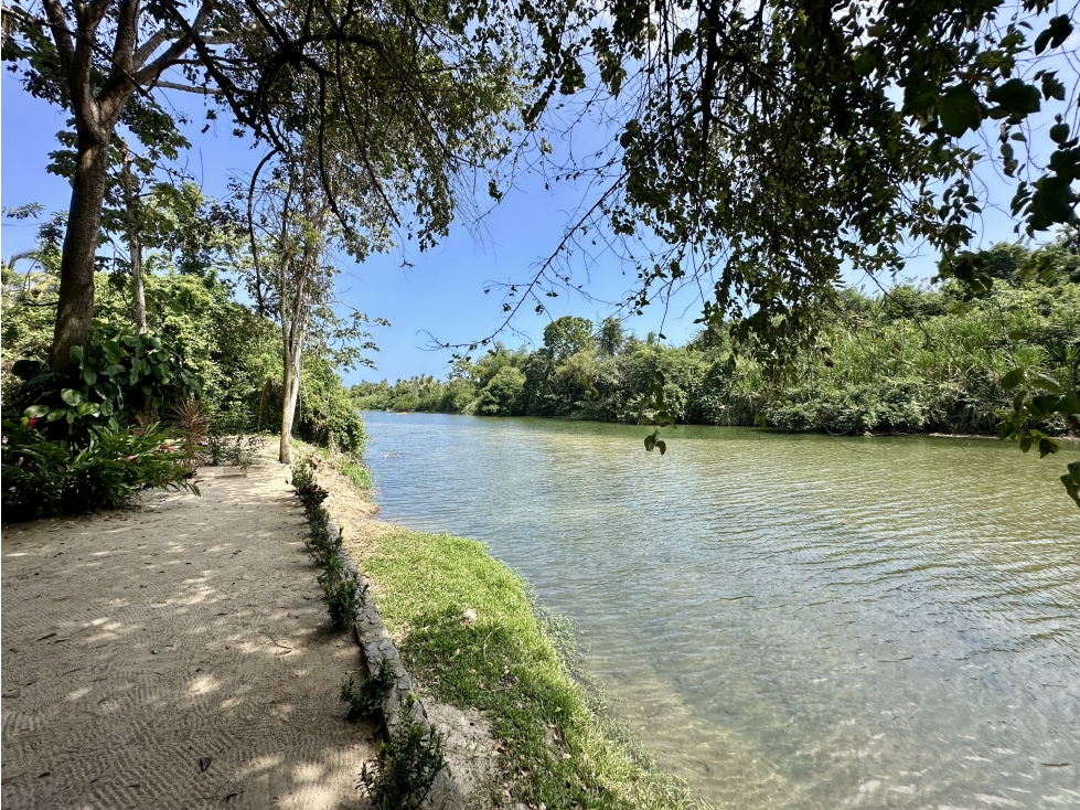 VENTA DE LOTE CON FRENTE DE RIO EN TAYRONA - DONDIEGO - 2