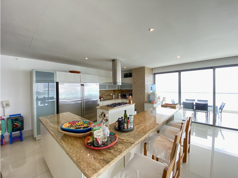 VENTA DE EXCLUSIVO APARTAMENTO CON VISTA AL MAR EN PLAYA SALGUERO — foto 6
