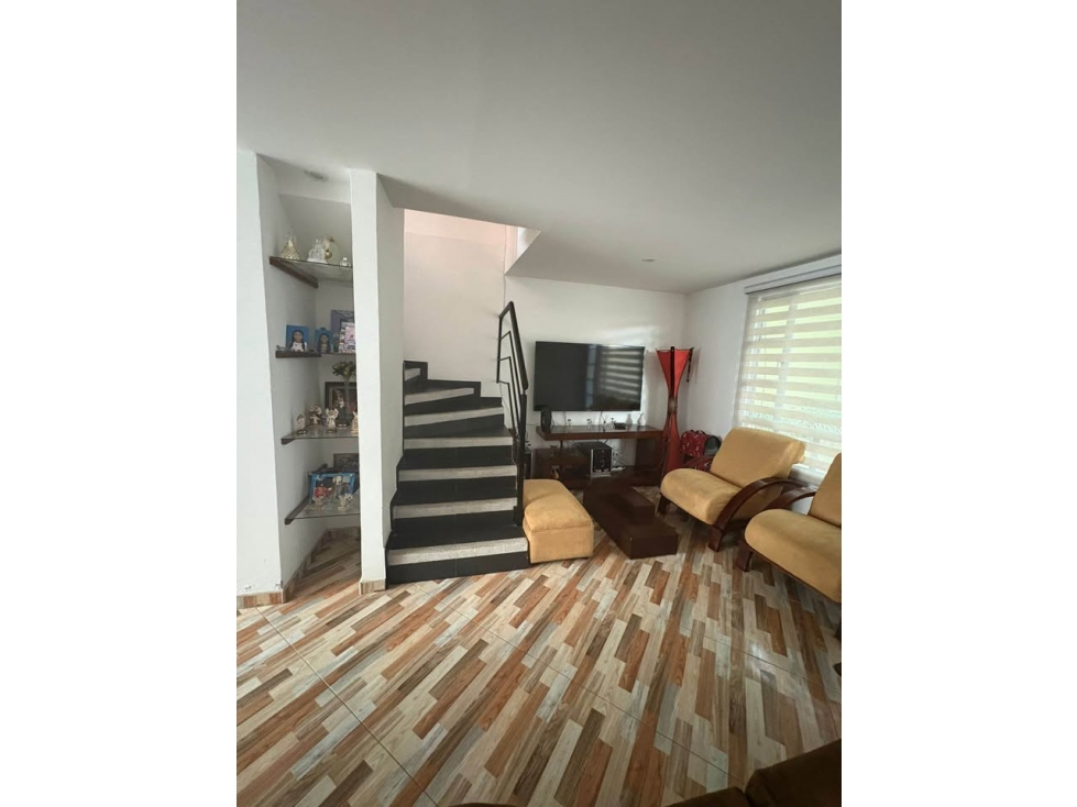 CASA FAMILIAR EN VENTA CHIA | 4 HAB+ ESTUDIO | SIN ADMON co7 — foto 2
