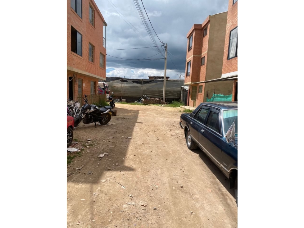 ¡CASA CON 3 APARTAMENTOS EN VENTA EN CHÃA! co10 — foto 2