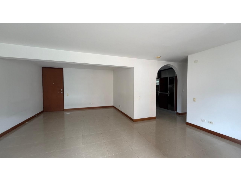 SE VENDE HERMOSO APARTAMENTO EN ENVIGADO, LA FRONTERA — foto 2