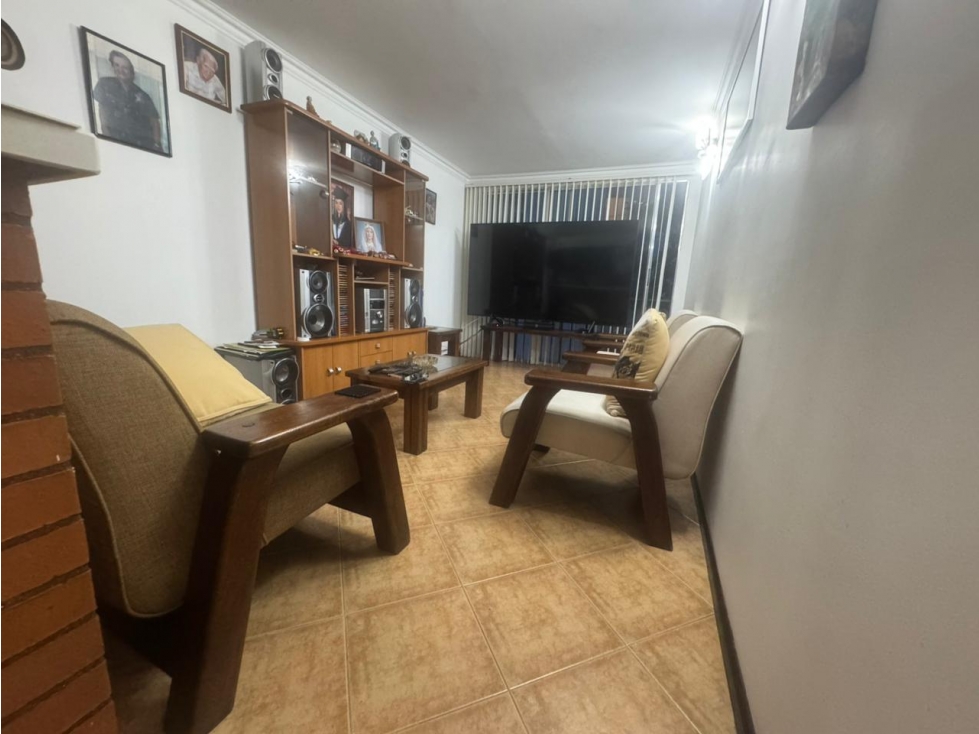 VENDO HERMOSO APARTAMENTO EN LA LOMA DEL INDIO — foto 3