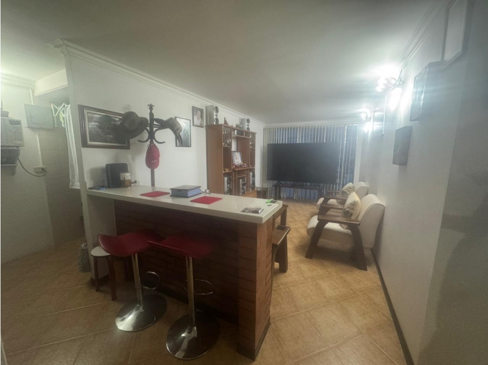 VENDO HERMOSO APARTAMENTO EN LA LOMA DEL INDIO
