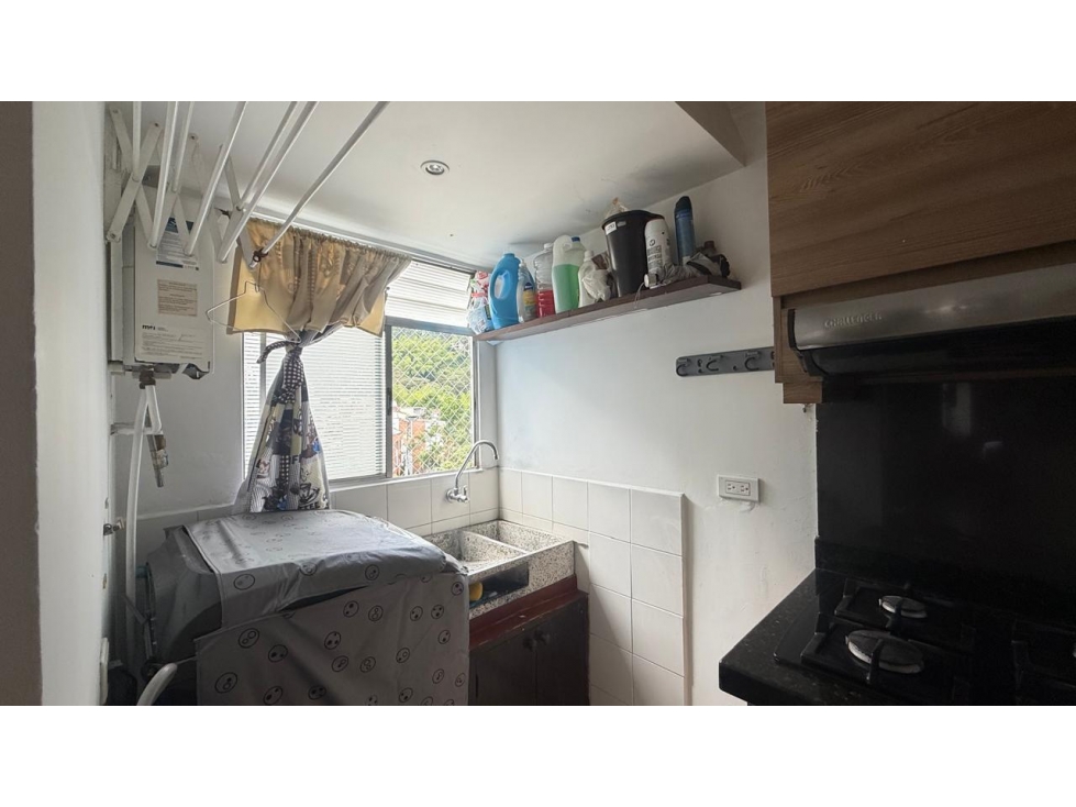 ¡OPORTUNIDAD DE INVERSION! VENDO APARTAMENTO EN LA LOMA DEL INDIO — foto 2