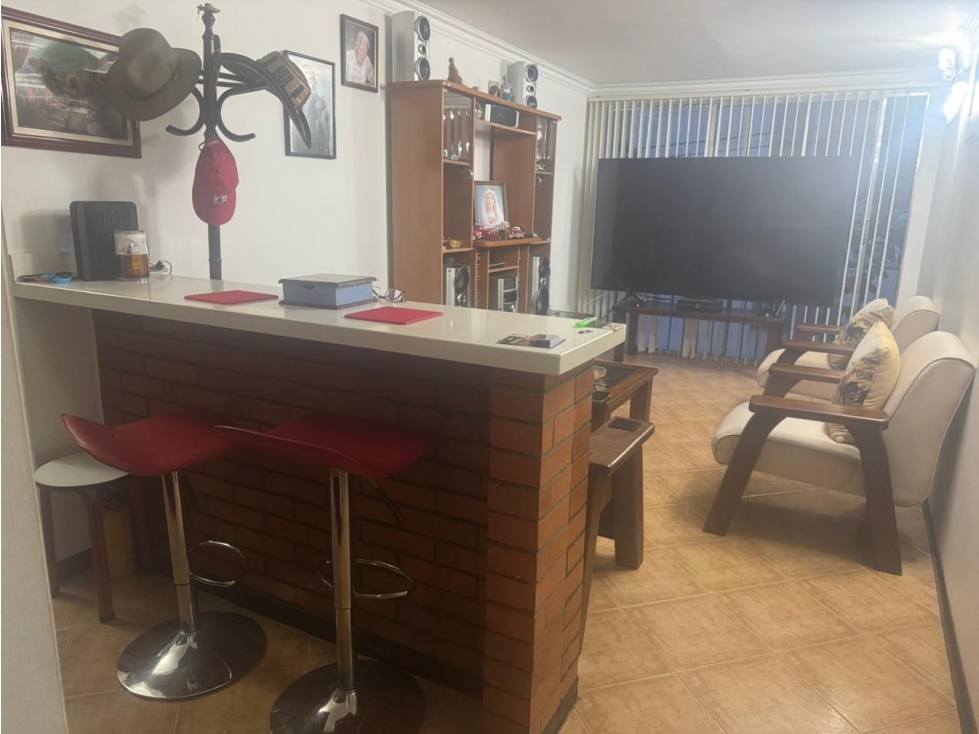 VENDO HERMOSO APARTAMENTO EN LA LOMA DEL INDIO — foto 2