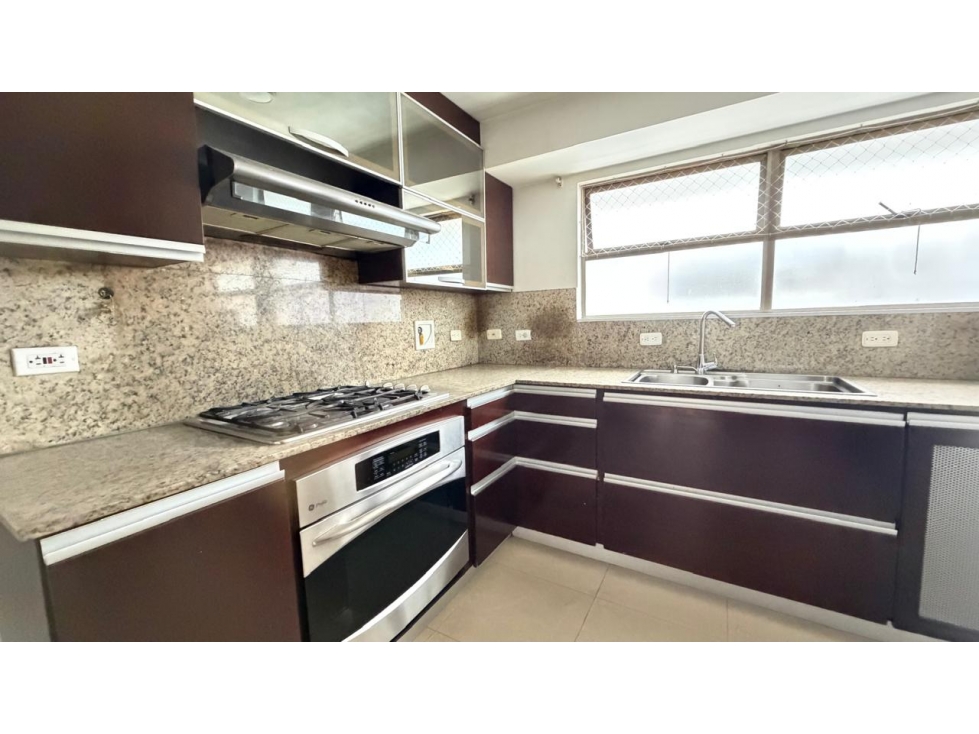 SE VENDE HERMOSO APARTAMENTO EN ENVIGADO, LA FRONTERA — foto 4