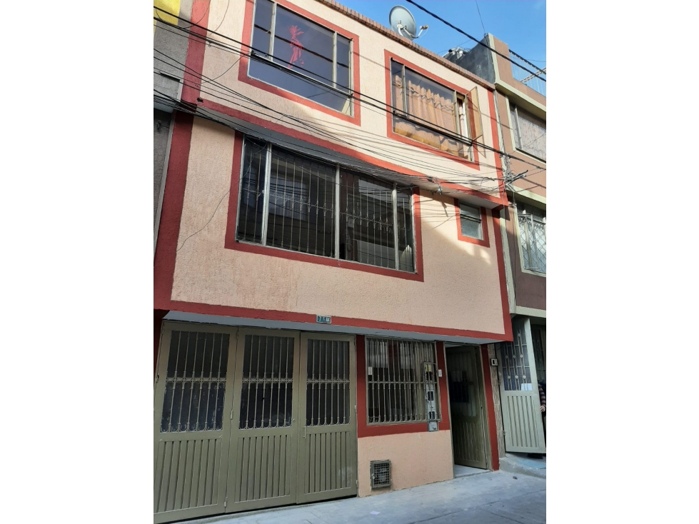 VENDEMOS CASA RENTABLE Barrancas Norte