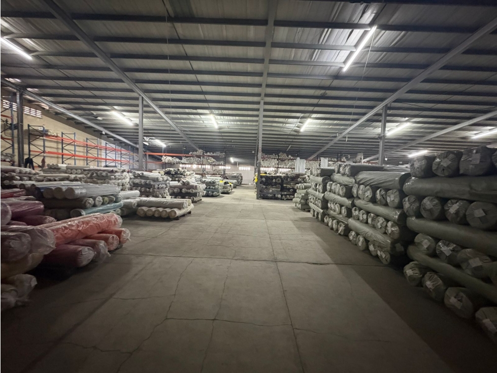 VENDO BODEGA ZONA LIBRE FRANCE FIELD — foto 5