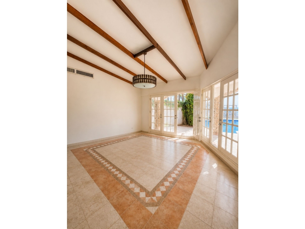 VENDO CASA CORONADO