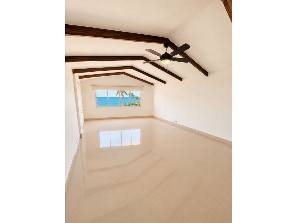 VENDO CASA CORONADO — foto 2
