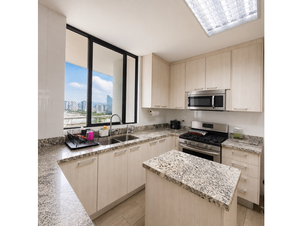 VENDO APARTAMENTO AVENIDA BALBOA LOS DELFINES — foto 3