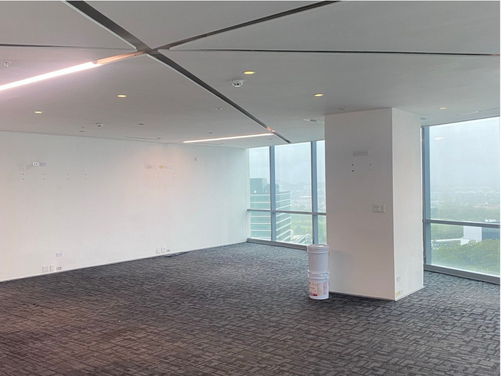 VENDO O ALQUILO OFICINA COSTA DEL ESTE TORRE FINANCIAL PARK