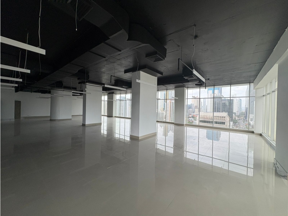 ALQUILO OFICINA CALLE 50 F&F TOWER REVOLUTION