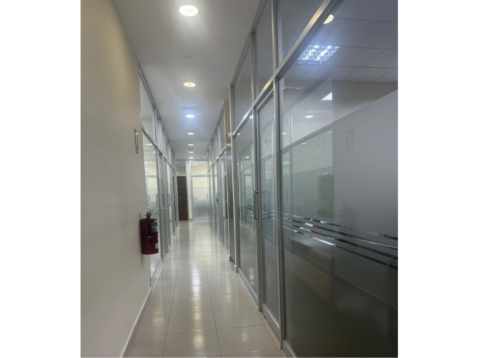METROBANK PUNTA PACIFICA OFICINA ALQUILER — foto 3