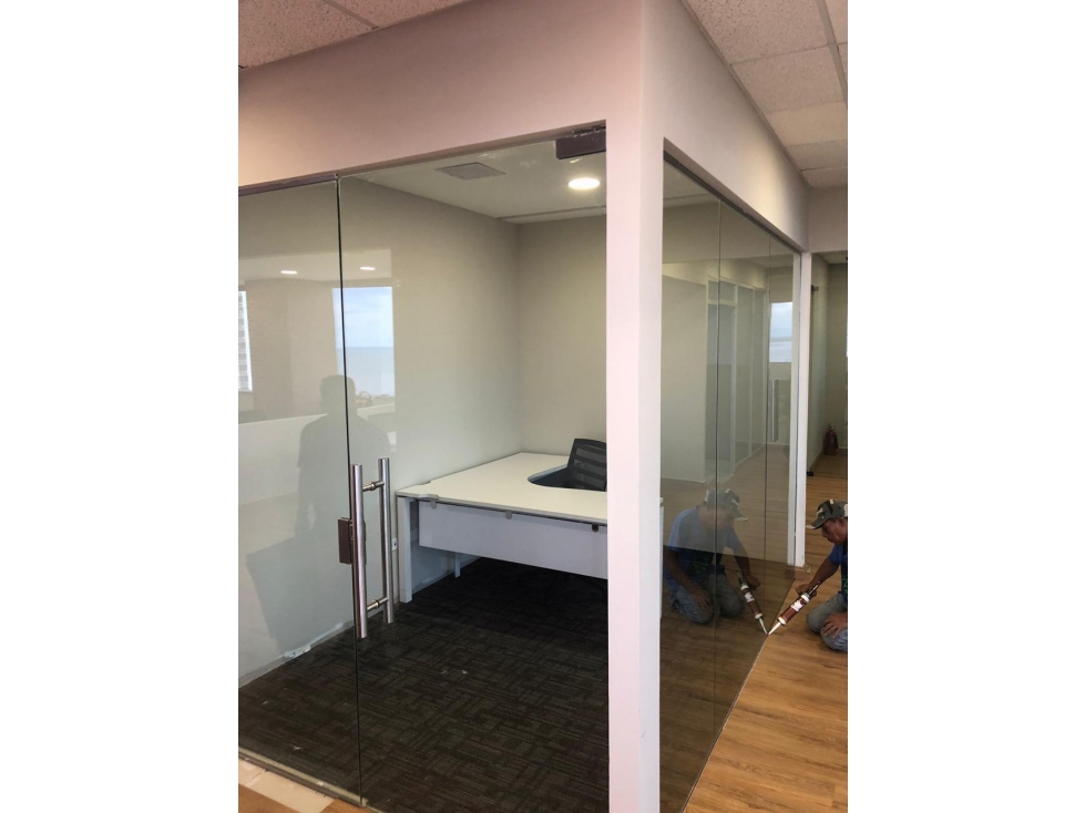 VENDO O ALQUILO OFICINA PUNTA PACIFICA TORRES DE LAS AMERICAS — foto 3
