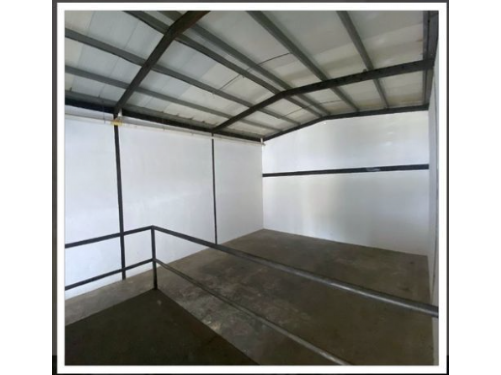 VENDO O ALQUILO BODEGA JUAN DIAZ