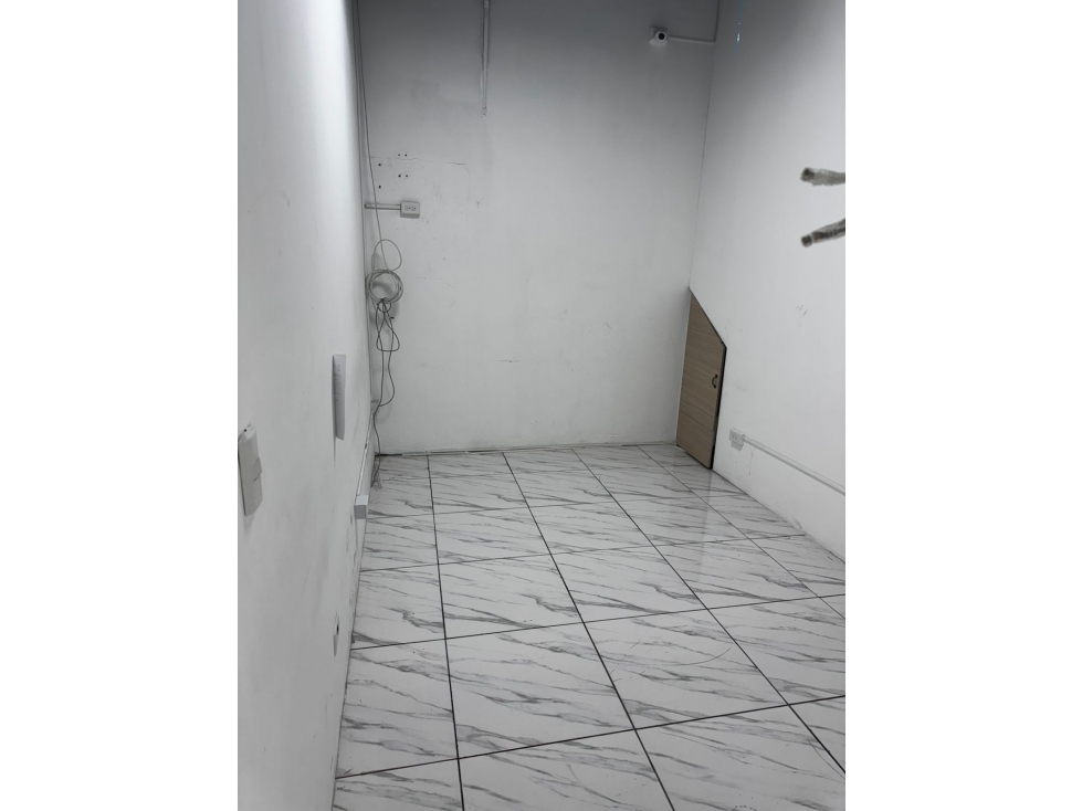 ALQUILO LOCAL CALLE 50 — foto 5