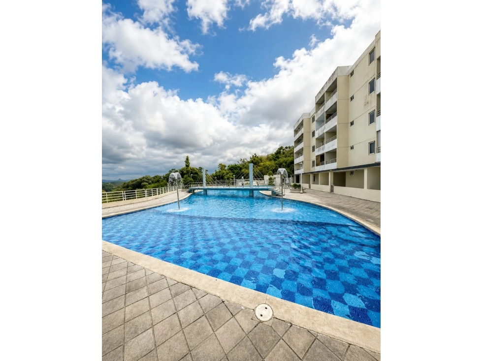 VENDO APARTAMENTO CENTANARIO ALTAMIRA GARDENS - 2
