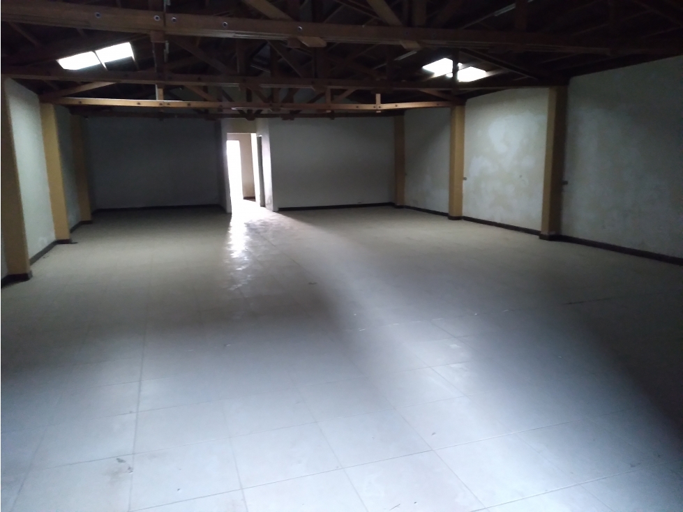 VENTA LOCAL COMERCIAL (CON PATIO INTERNO) 416 M2 LA UNIÓN - ANTIOQUIA - 6