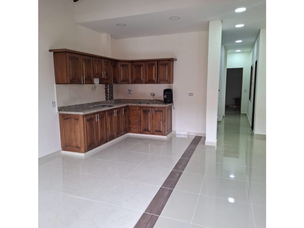 VENTA CASA SEGUNDO PISO CON MANZARDA 142M2 EL CARMEN DE VIBORAL ANT — foto 2