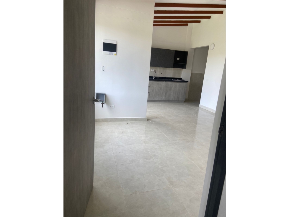 ARRIENDO APARTAMENTO TERCER PISO, EXCELENTE UBICACIÓN LA UNIÓN ANT — foto 2