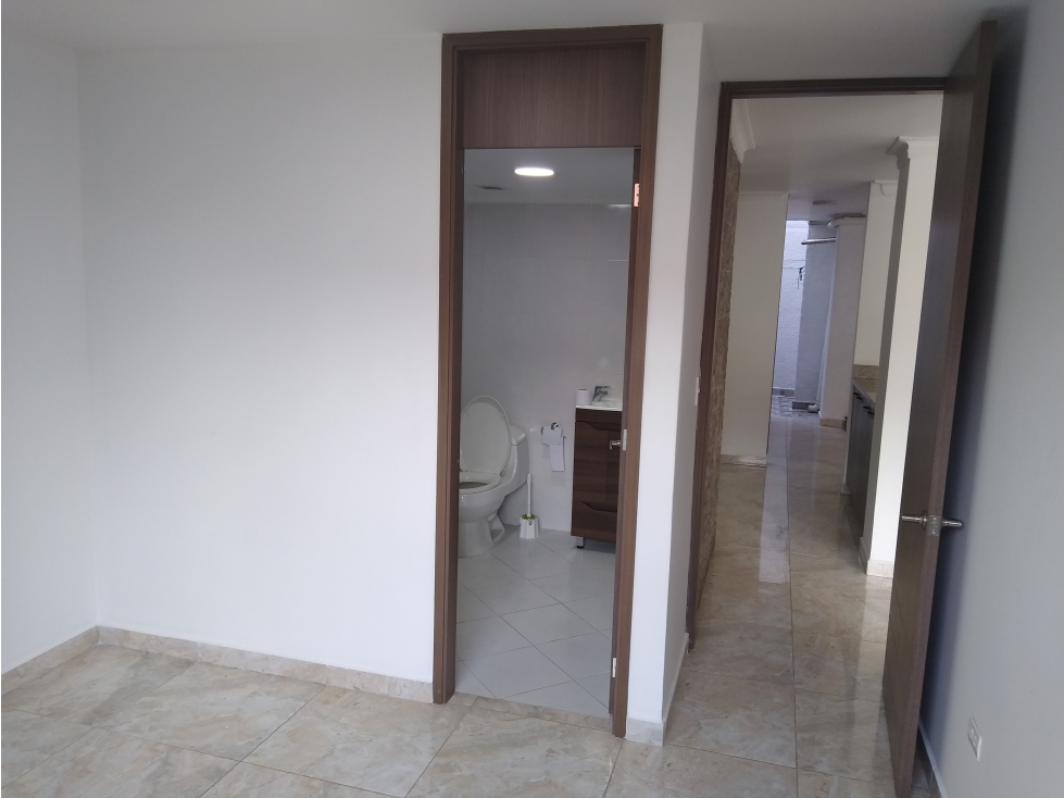 VENTA DE APARTAMENTO, EN LA AVENIDA 33 MEDELLIN