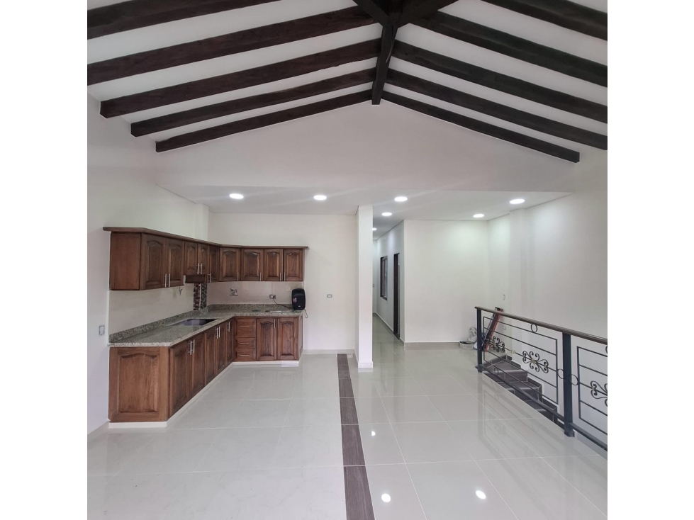 VENTA CASA SEGUNDO PISO CON MANZARDA 142M2 EL CARMEN DE VIBORAL ANT