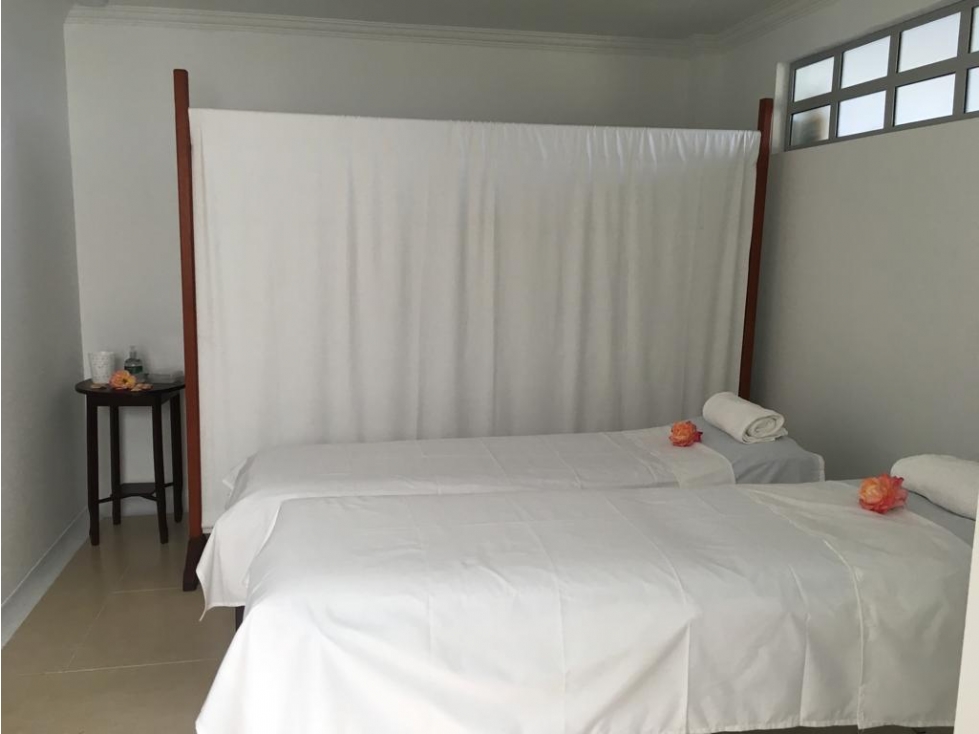 ARRIENDO PISO 1 MULTISERVICIO COMERCIAL 315M2 EL CAMEN DE VIBORAL ANT - 2