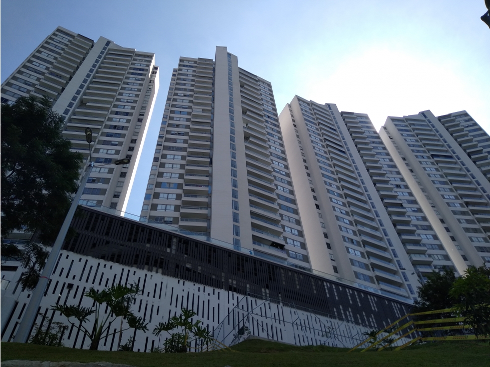 ARRIENDO APARTAMENTO AMOBLADO 68M2 PISO 14 LOMA DEL INDIO MEDELLÍN — foto 3